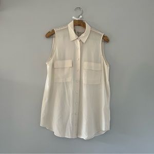Equipment Femme 100% Silk Designer Sleeveless Button Down Blouse in Womens Small